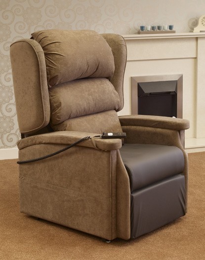 configura riser recliner chair