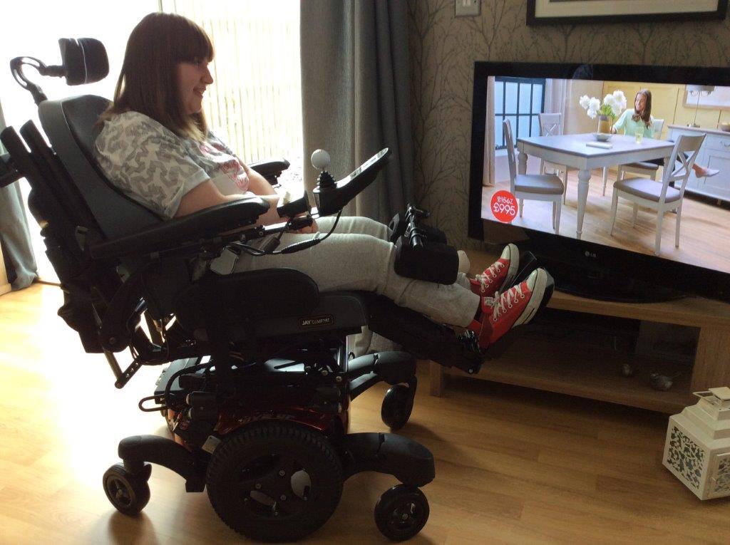 jive-up-electric-standing-wheelchair-lauren