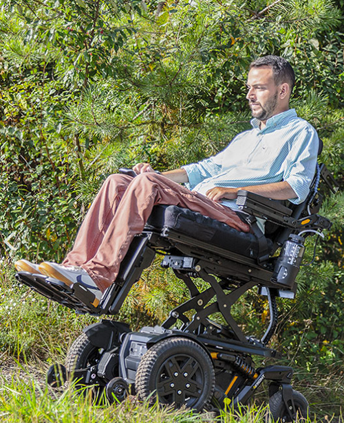 front-wheel-drive-powerchair