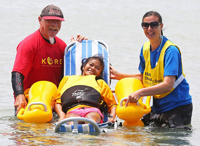 water-wheels-floating-beach-wheelchair